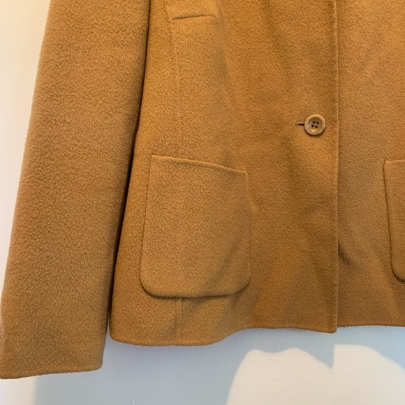 Talbots Tan Blazer - Picture 4 of 9